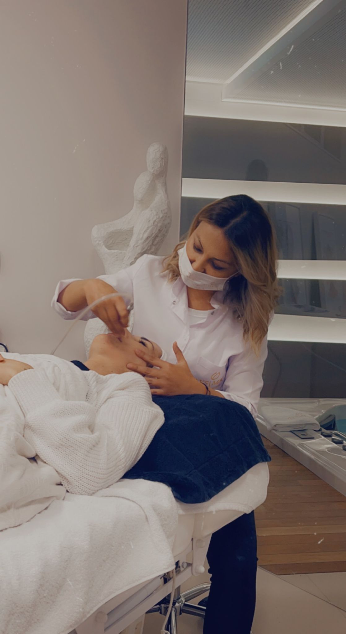 Aysima Institut – Detailaufnahme aus dem Studio